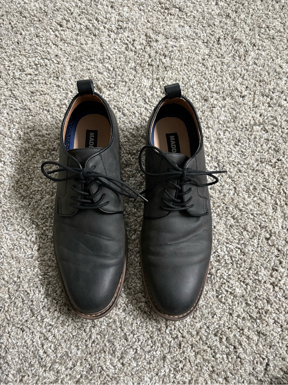 Steve Madden Black Leather Lace-Up Oxfords